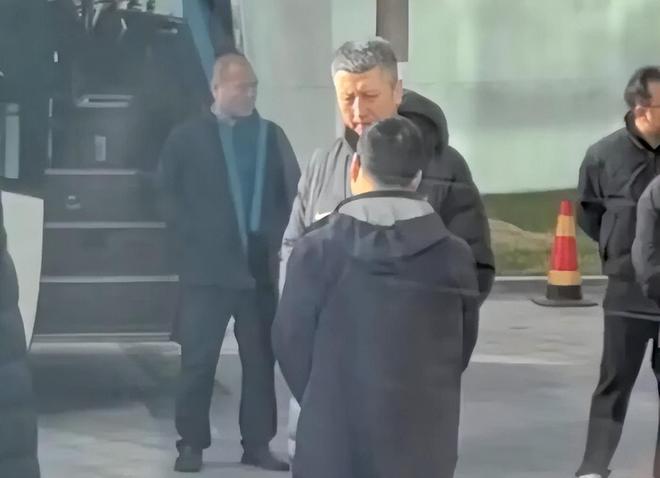 郭振明找郭士強談話，趙繼偉缺陣賽季前五輪，山西男籃官宣兩外援