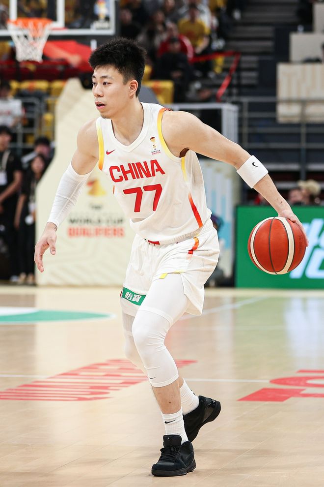 慘不忍睹！男籃29-52韓國，三分12中1，張鎮(zhèn)麟5項數(shù)據(jù)全掛0