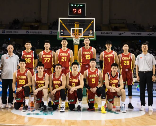 首節(jié)又崩！男籃落后15分攻防全被完爆楊健透露不滿 廖三寧6分苦撐