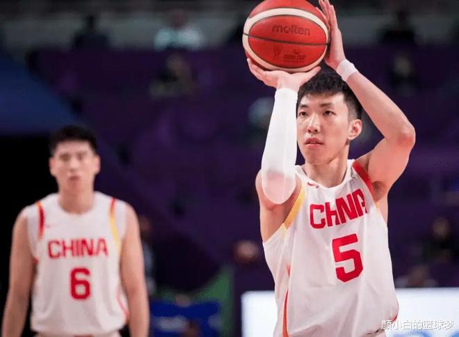 男籃半場潰敗韓國！程帥澎+三寧+2內(nèi)死頂，三分12中1，防守太糟糕