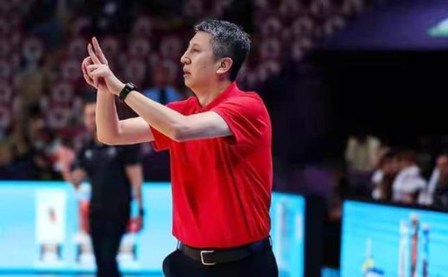 二連敗后郭士強(qiáng)被喊下課；男籃的未來(lái)不在國(guó)內(nèi)，而是在NCAA