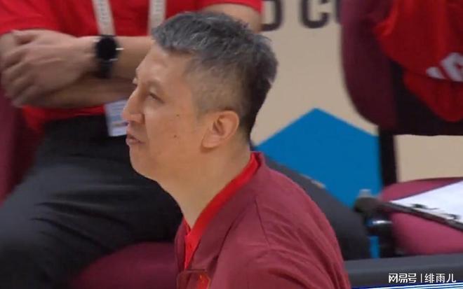 被韓國“雙殺”后！男籃主帥郭士強承認，國家隊需要徐杰！