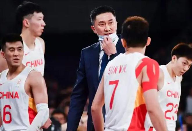 廣東一夜3消息！杜鋒或重返國家隊(duì)，胡明軒遭圍攻，徐杰沉冤得雪