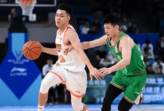 江蘇隊(duì)竟靠這個(gè)逆襲遼寧男籃，易立揭曉內(nèi)幕！