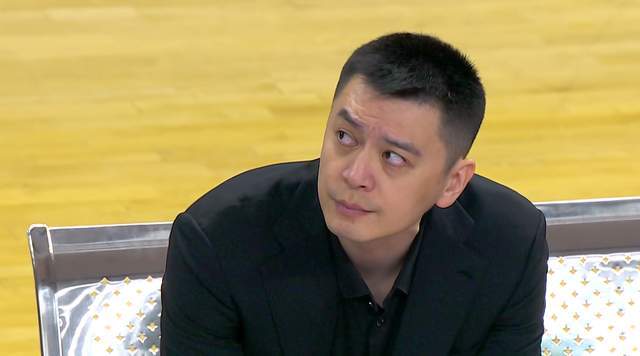 大冷門！遼籃首秀遭魚腩逆轉(zhuǎn)，楊鳴束手無策，4大外援表現(xiàn)辣眼睛