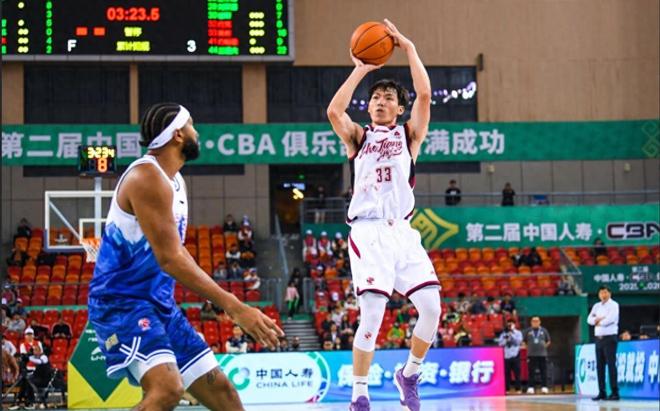 全運(yùn)會(huì)最閃耀的星，從場均42分跌至杯賽3分，一根筋遭主帥痛斥