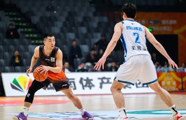 8强对阵出炉！2场堪称硬仗，2场大概率一边倒，辽篮出局令人惋惜