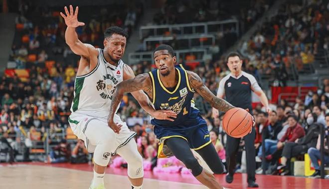 没有外界传的那么夸张！曝广东四名外援价格并不贵，未超奢侈线