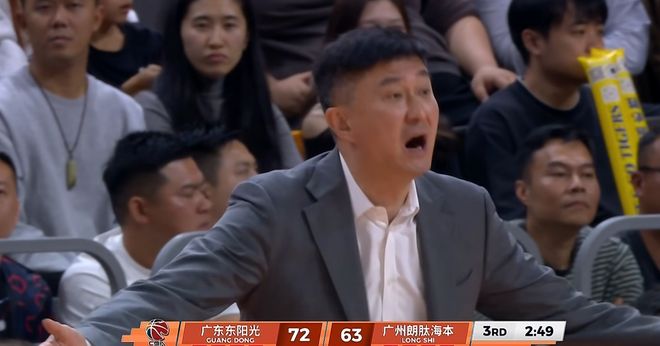 广东3分险胜广州！徐杰17+9创造纪录，萨林杰17+10，徐昕伤退