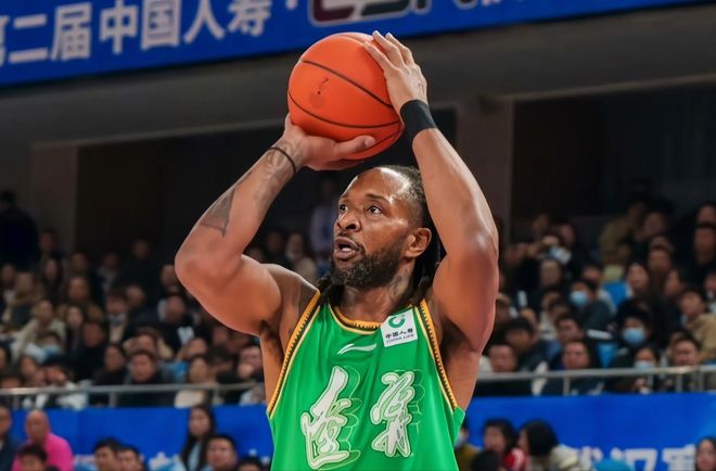 小龙救赎险胜宁波，辽宁第四节不再惹不起，好在还有仨好消息