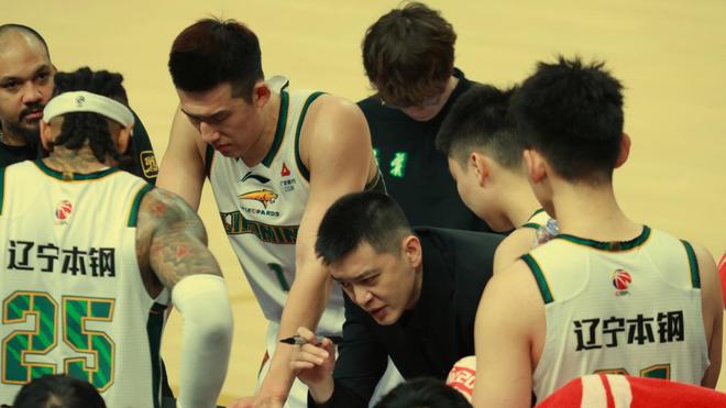 遼籃三連客三連敗，為啥徹底沒了“了不起的第四節”的反擊能力呢