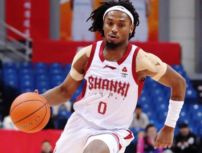 山西男籃最近的表現也有些糟糕遭遇了一波三連敗。據山西媒體透露