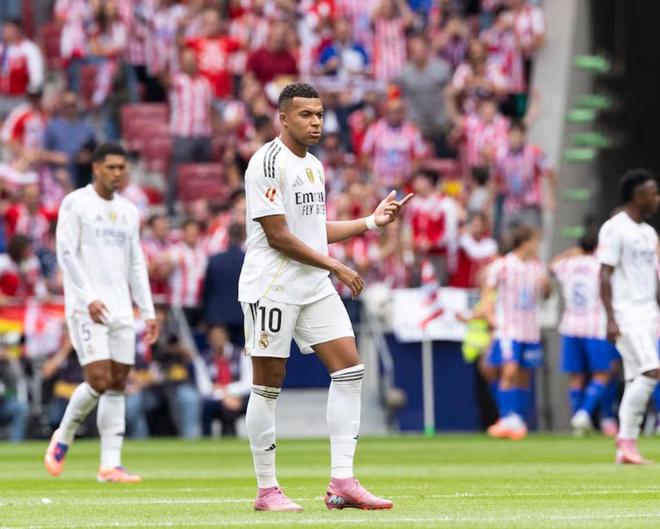 皇馬去年共參賽67場比賽打破隊史紀錄，卻以零冠收官