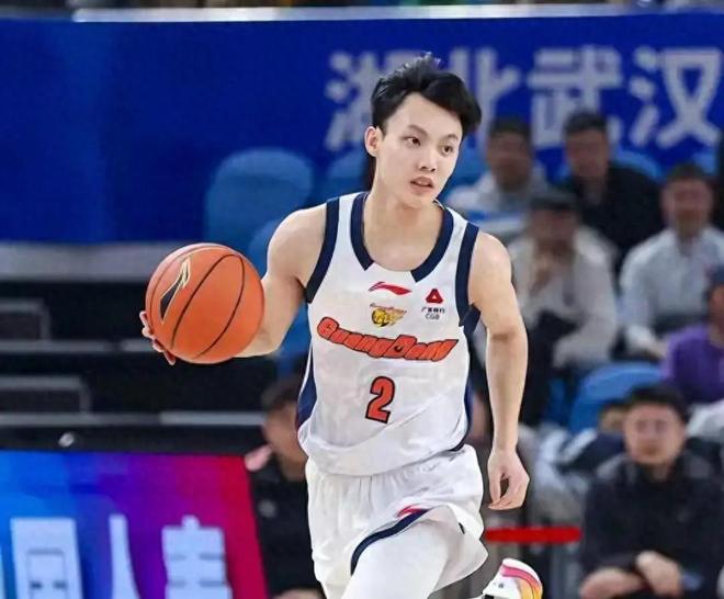 廣東3消息！徐杰深夜發聲，薩姆納霸氣回應，崔永熙復出時間確定