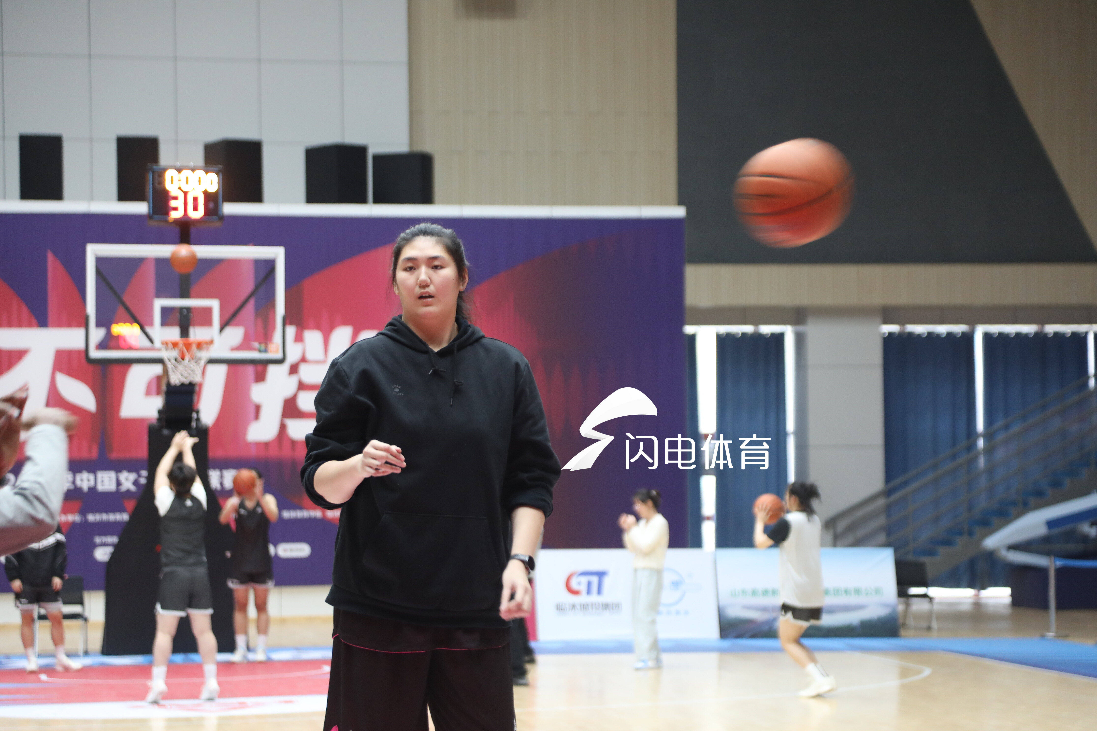 山東高速女籃迎戰(zhàn)石家莊英勵(lì)，張子宇將迎首秀，主帥呼吁降低期待