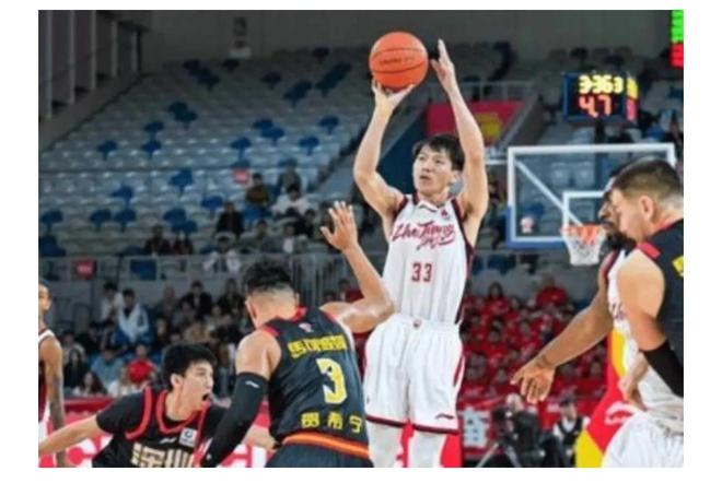 CBA卡位戰，深圳勝浙江，賀希寧成焦點