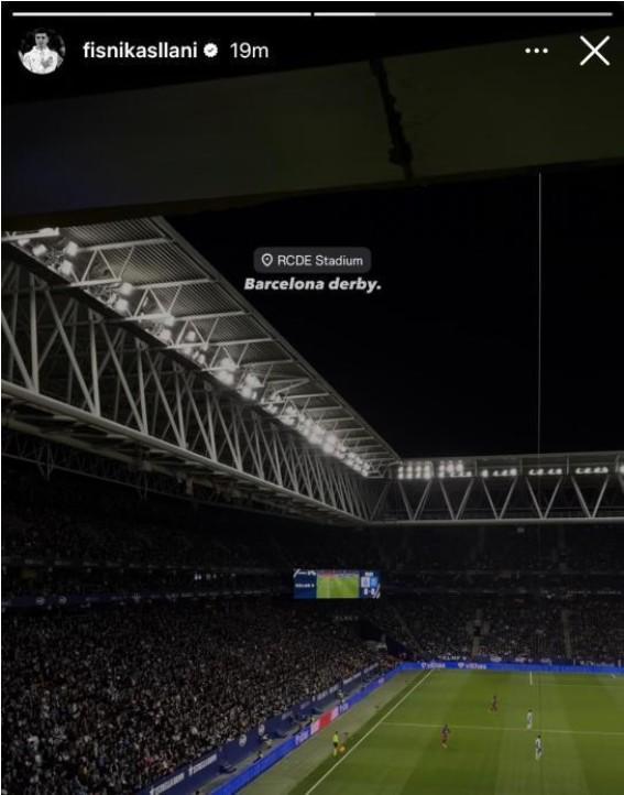 現(xiàn)場(chǎng)觀戰(zhàn)加泰德比，巴薩緋聞前鋒阿斯拉尼曬自己看球的照片