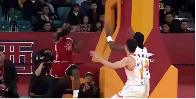 山西結束四連敗，潘江強調說在找問題，但真正的問題，他并沒找到