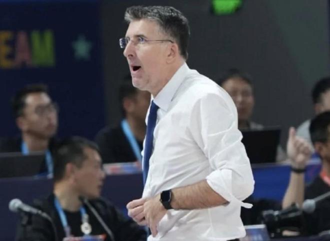 媒體人：前北控主帥別德夫-格蘭即將接任新疆隊主教練