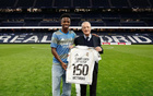 收獲西甲生涯第150場勝利，維尼修斯獲贈紀念球衣