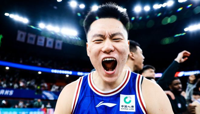 砍18分三分7中5打爆朱俊龍 他想在國家隊站住腳恐怕還不夠