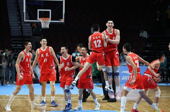 深圳青年男籃，從留寸頭開始