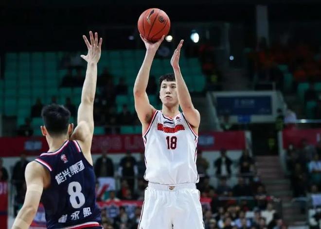 即將復出！廣東神射狀態良好待出場 杜鋒陣容輪換壓力減輕