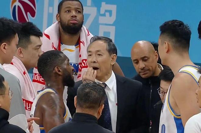 CBA排名大變！上海七連勝勢不可擋，北京廣東位居四強 山東四連勝