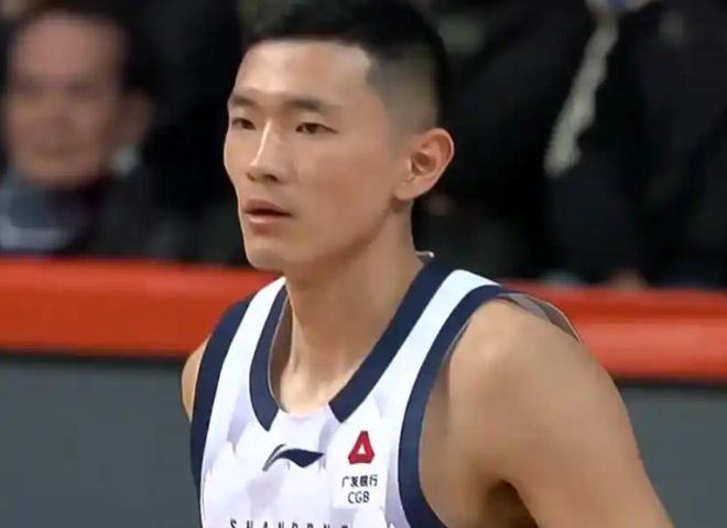 邱彪禁賽兩場，山東男籃加時勝福建，兩將被罰下，克里斯控制情緒