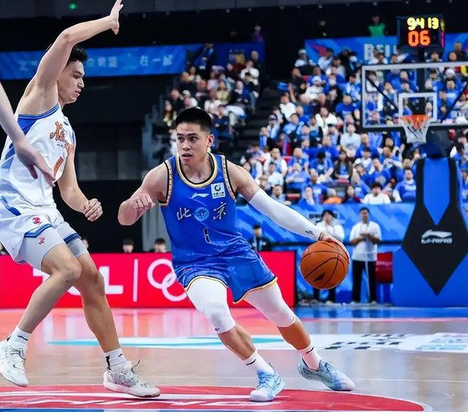 CBA瘋狂一夜！北京5分險勝寧波，遼籃大勝同曦，廣州力克新疆