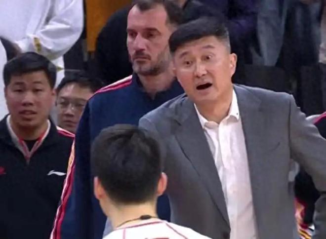 好過分，CBA解說員直播內涵廣東球迷：誤入花果山兩岸猿聲啼不住