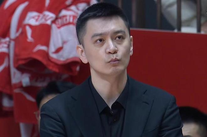 三連勝！遼寧男籃17分大勝，莫蘭德爆發14+21，王嵐嵚23分5助攻