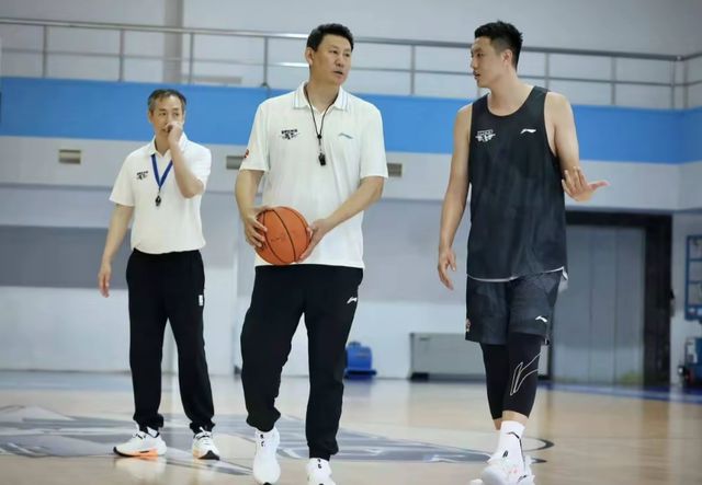 CBA最新消息！北京首鋼醞釀換帥，布朗確定離開遼寧男籃