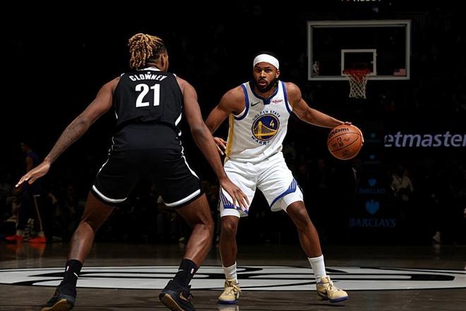 又一次打出災難表現，勇士應該讓側翼新星去板凳席上清醒清醒？