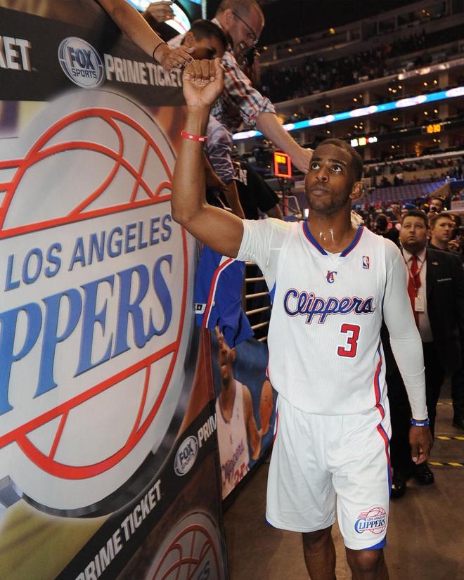 快船裁掉保羅，為何球迷罵聲一片？管理層如何做才能洗白？