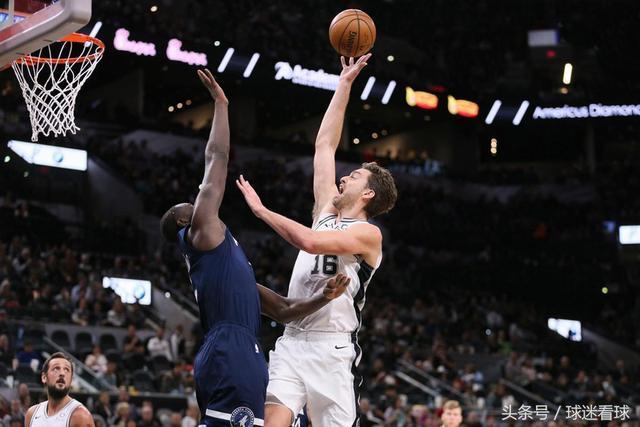 39歲老將送全場(chǎng)最高6記助攻助馬刺險(xiǎn)勝，他終將愛情事業(yè)雙豐收