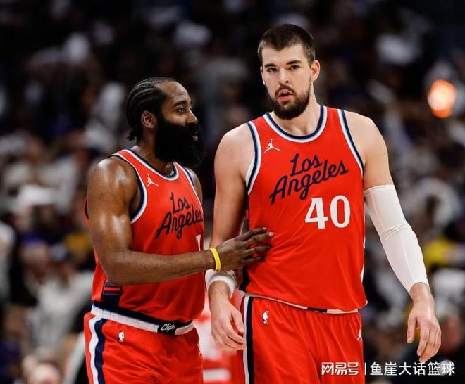 快船大勝！哈登27+9全隊第一，湖人舊將爆發(fā)，倫納德21+6狀元低效