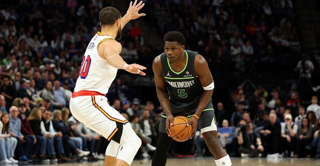 那個試訓時偷懶的少年 如今正用最年輕三分紀錄叫板庫里