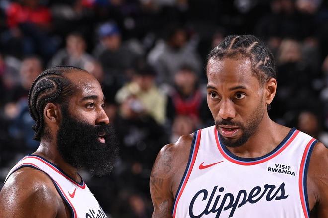 轟33+5+5！34歲小卡夢回巔峰奪5連勝：場均27.8分生涯賽季最高