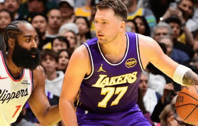 湖人勝快船！三核狂砍99分，八村無防守，艾頓缺席影響內線統治力