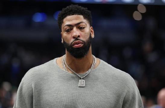 情況有變！ESPN記者：沒有球隊愿意接盤安東尼-戴維斯的大合同