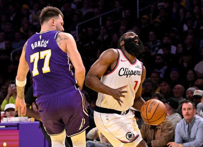 年薪5260萬，場均17分8助！從球隊老大打成三當家，湖人或許失算