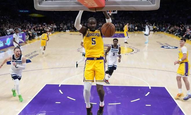 15-14！這就是艾頓的改變，從開拓者精神潔癖變身湖人籃下硬漢