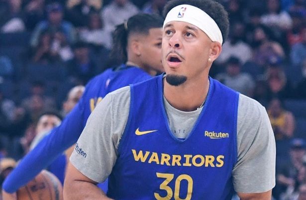 走好自己的路：斯蒂芬背后的人！