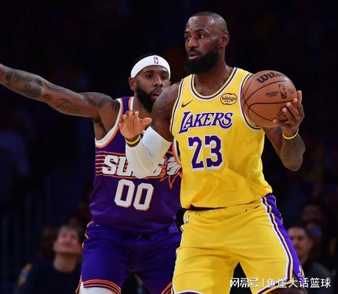 NBA最新排名！湖人4隊全都爆冷，一隊給火箭送溫暖，快船又遭打擊