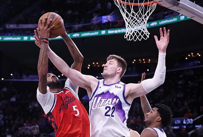 3D鋒線大將還在繼續回暖，快船的輪換陣容深度又有了進一步的提升