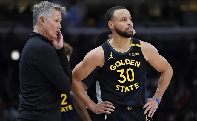 科爾還迷信小陣容？勇士二次防守爛到聯盟第三，八次被逆轉成笑柄