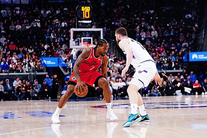 又一次狂砍高分，快船鋒線核心最近一段時間的狀態真是好到離譜？