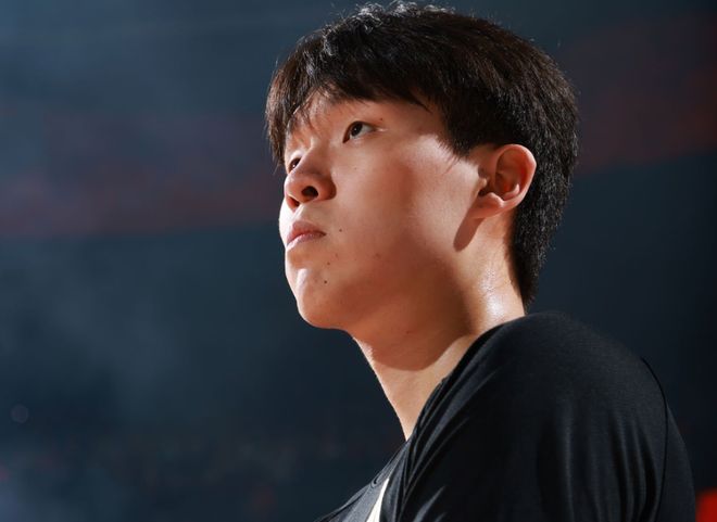 隊記：開拓者對楊瀚森信任程度極低 不迅速提升可能很快重返中國