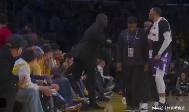 剛剛，處罰正式落下，停賽3場，東子你這嘴真毒啊